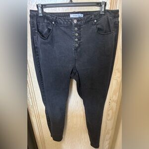 JustFab High‎ Rise Black Women's Jeans